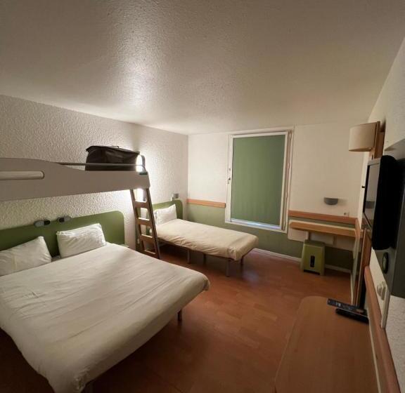 Quarto Familiar, Ibis Budget Marseille Est Saintmenet La Valentine