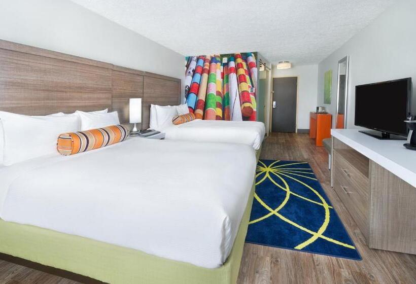 Standard Room Adapted for people with reduced mobility, Indigo Cleveland Beachwood