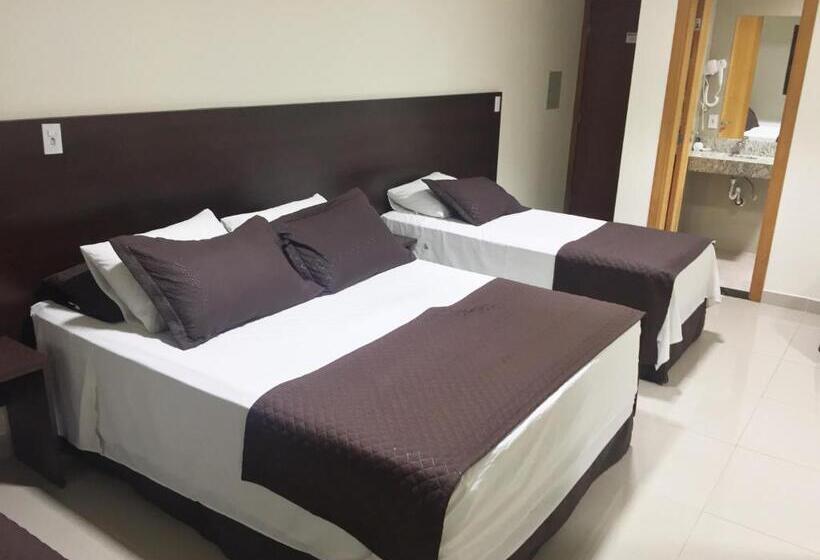اتاق خانوادگی, Master Gold Hotel Express