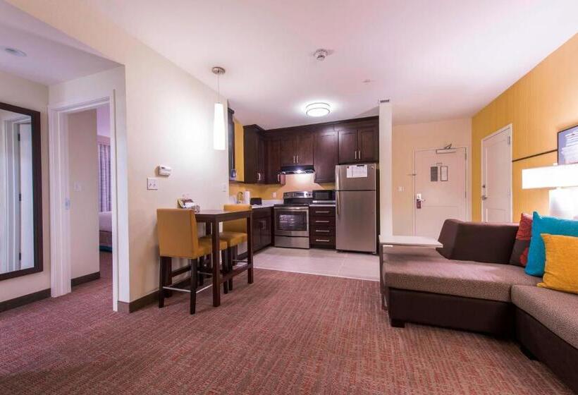 Suite Queen Bed, Residence Inn By Marriott Nashua