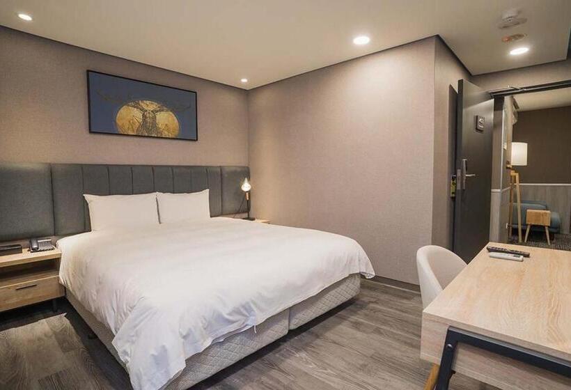 اتاق سوپریور, Royal Rose Hotel Taipei Station