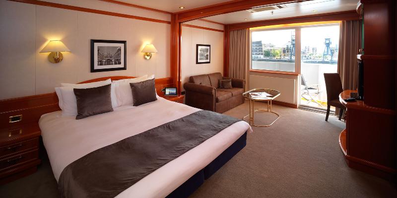 اتاق خانواده اجرایی, Sunborn London Yacht