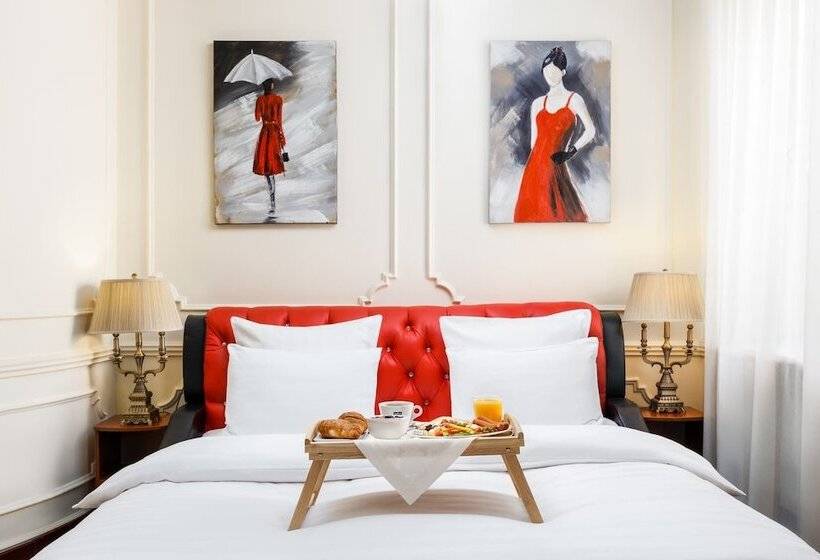 Chambre Affaires, The Rooms Boutique