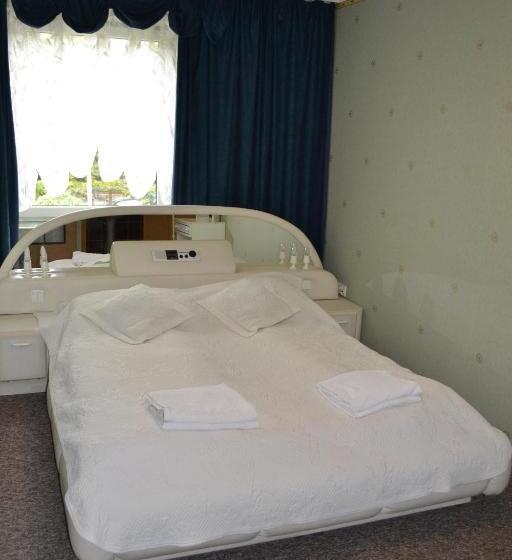 1 Bedroom Apartment, Zajazd Maxim