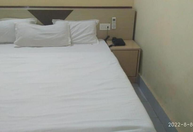 اتاق پریمیوم چهارنفره, Omran Villa By Wb Inn