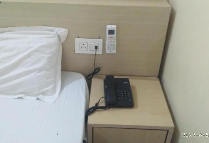 اتاق پریمیوم چهارنفره, Omran Villa By Wb Inn