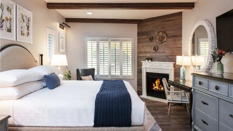 اتاق استاندارد با تخت بزرگ, The Lodge At Healdsburg, Tapestry Collection By Hilton