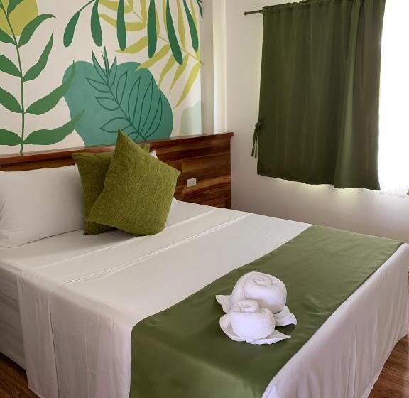 آپارتمان 1 خوابه با تراس, Royal Suites   Port Barton