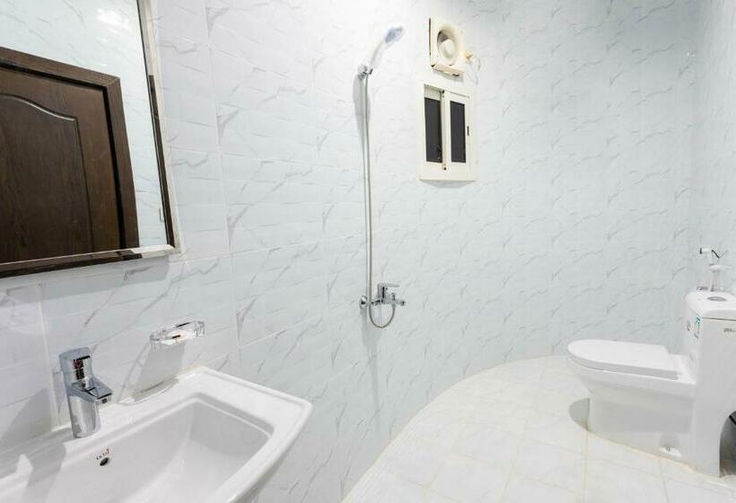 标准三人间, سوار للوحدات السكنية