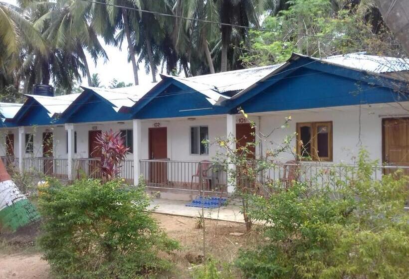 اتاق راحتی سه تخته, Sun Shine Resort