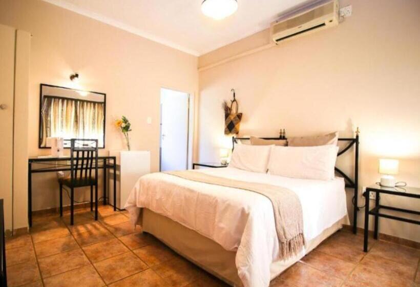اتاق استاندارد, Thuto Centre Conferencing & Bush Lodge