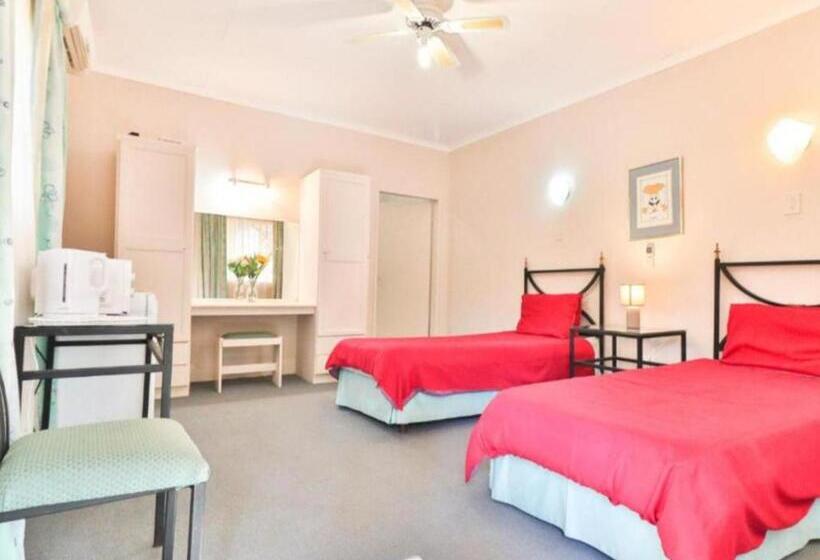اتاق استاندارد, Thuto Centre Conferencing & Bush Lodge