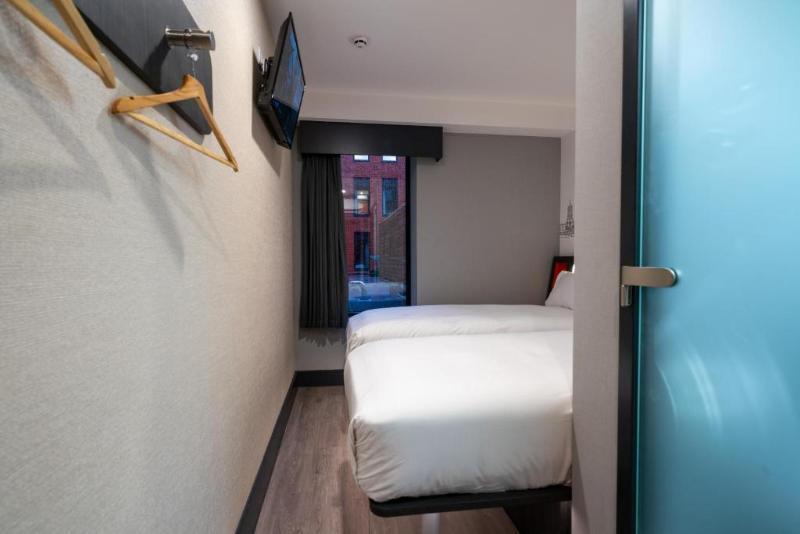 اتاق استاندارد, Easyhotel Dublin