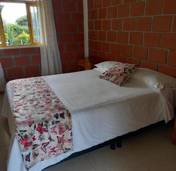 اتاق استاندارد سه نفره, La Rivera Hosteria Campestre