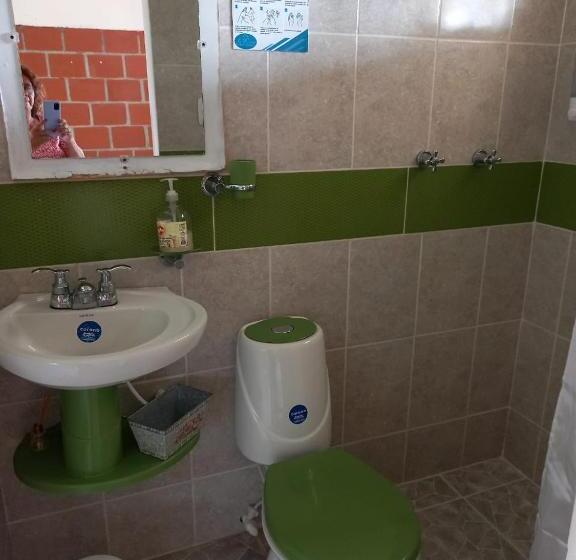 اتاق استاندارد سه نفره, La Rivera Hosteria Campestre