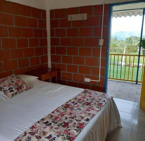اتاق استاندارد سه نفره, La Rivera Hosteria Campestre