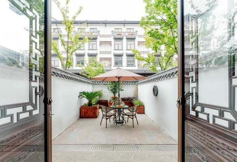 اتاق لوکس با چشم‌انداز باغ, Atour Hotel Tongxiang Wuzhen