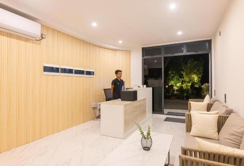Standard Triple Room with Terrace, Atoll Residence Dhangethi
