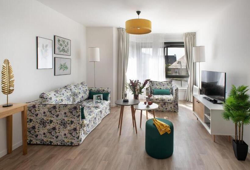 آپارتمان 1 خوابه, Résidence Services Seniors Domitys   La Belle Epoque