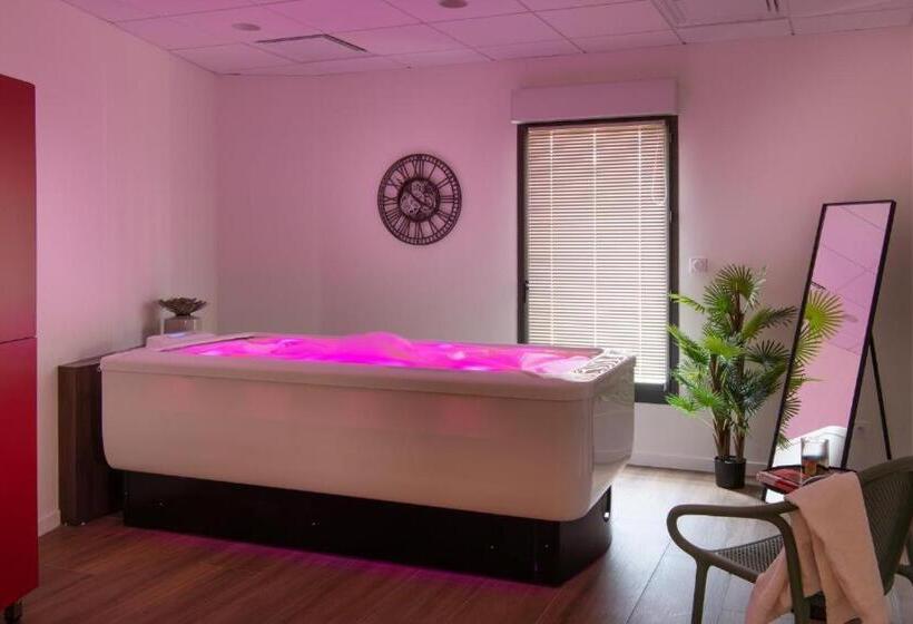 استودیوی استاندارد, Résidence Services Seniors Domitys   La Belle Epoque