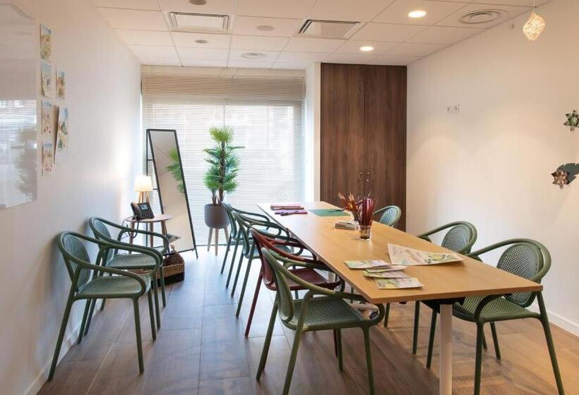 آپارتمان 2 خوابه, Résidence Services Seniors Domitys   La Belle Epoque