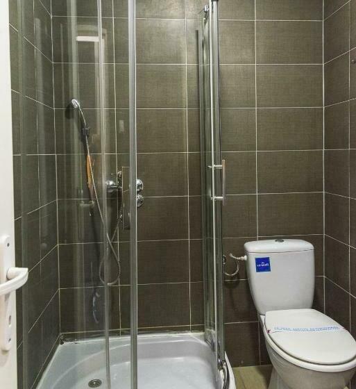 Economy Triple Room, Apostolovic Plus