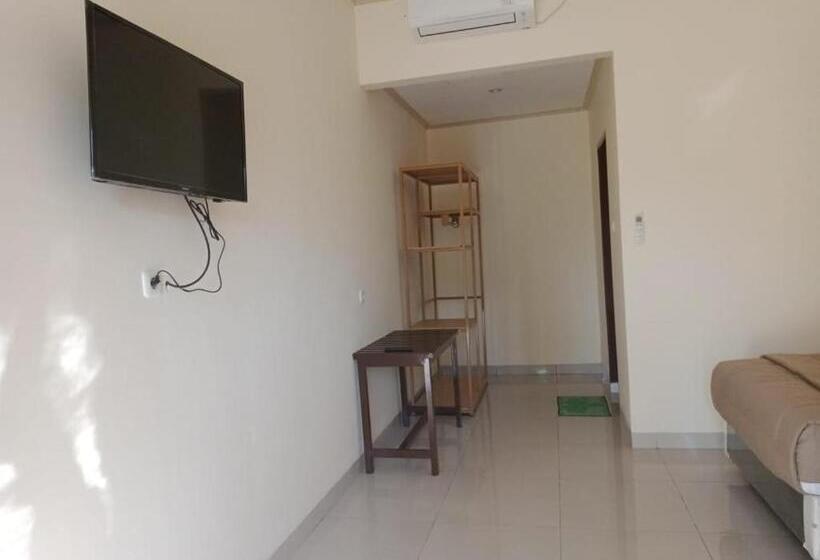 سوییت با چشم‌انداز دریا, Wailiti