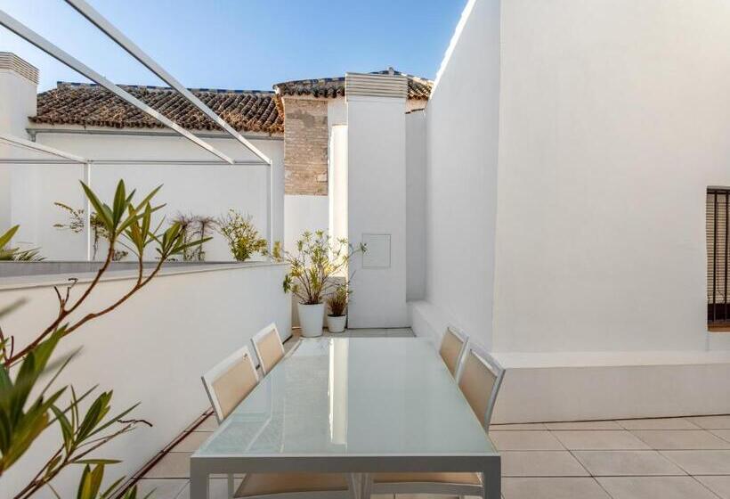 آپارتمان دوبلکس 1 خوابه, Numa I Jondo Apartments