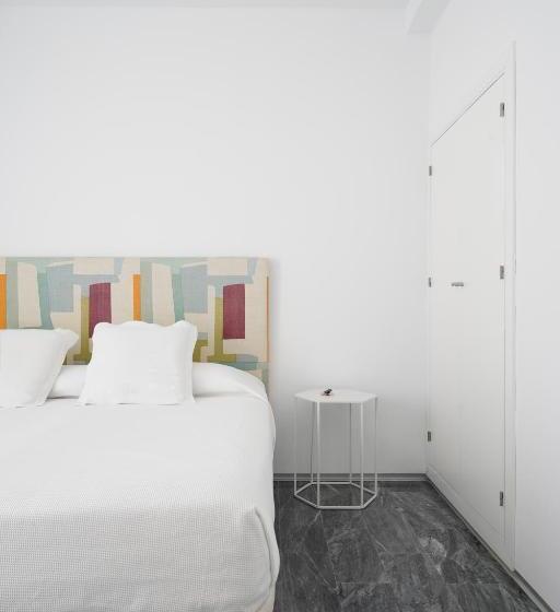 اتاق دوبلکس, Numa I Jondo Apartments