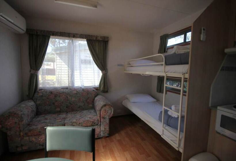 استودیوی استاندارد, Phillip Island Park Lane Holiday Park