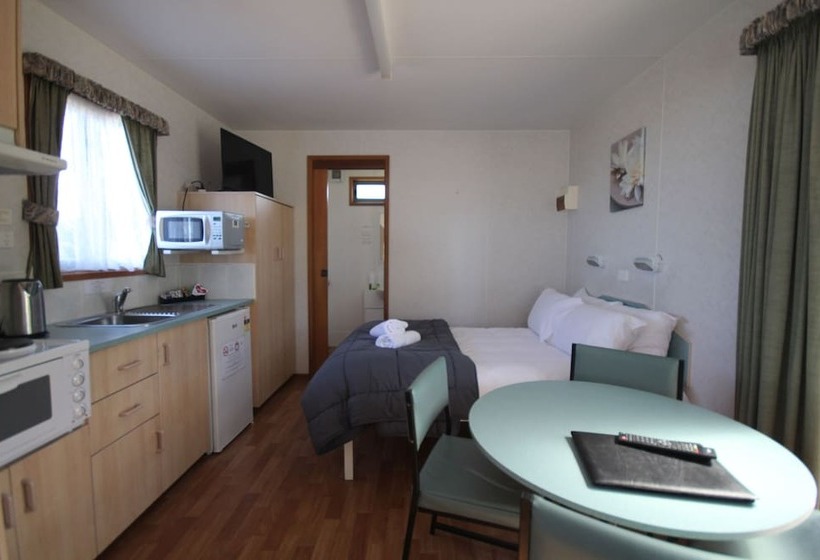 استودیوی استاندارد, Phillip Island Park Lane Holiday Park