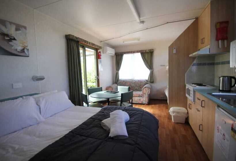 استودیوی استاندارد, Phillip Island Park Lane Holiday Park