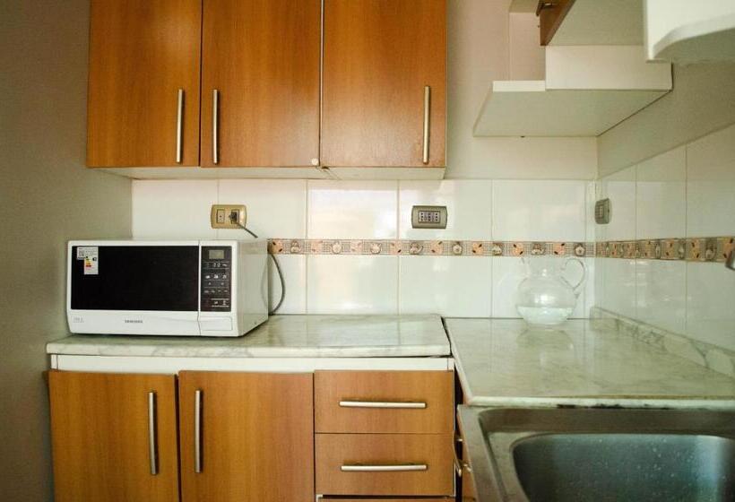 اتاق استاندارد با سرویس بهداشتی مشترک, Hostal Alabalti
