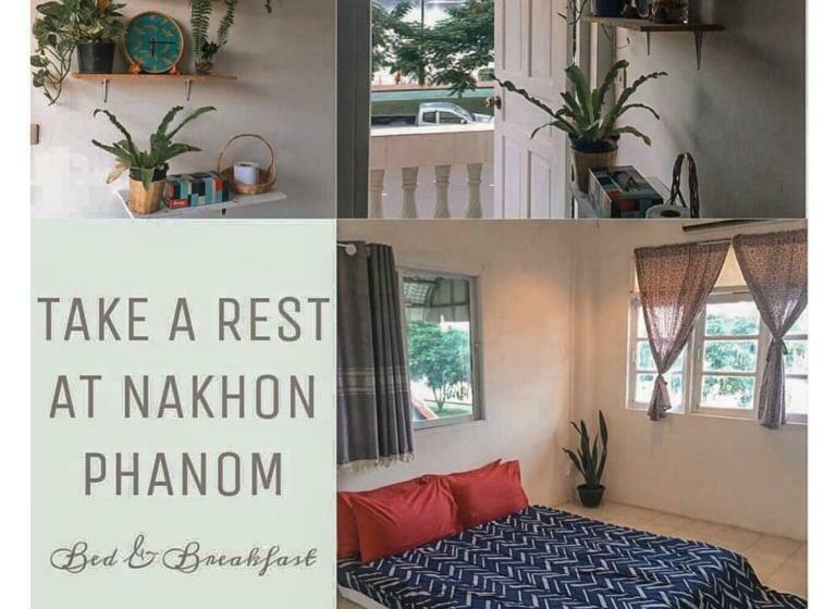 اتاق استاندارد با بالکن, Take A Rest At Nakhon Phanom