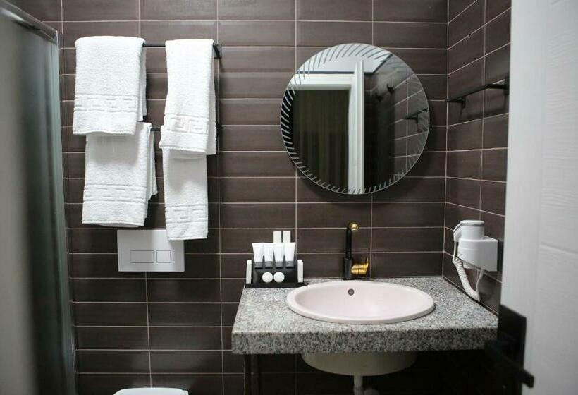اتاق استاندارد, Dark Boutique