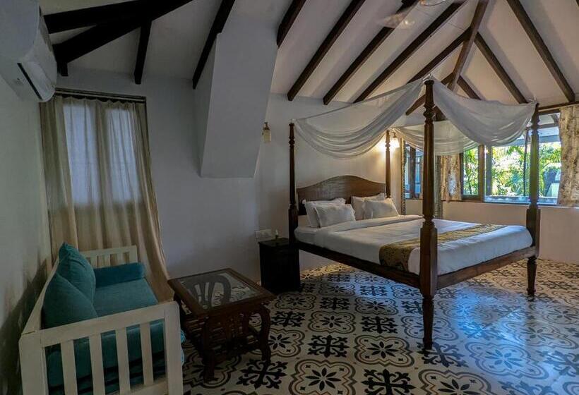 خانه 1 خوابه, De Soul Sante Morjim Goa