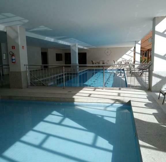اتاق لوکس, Flat Em Pedra Azul