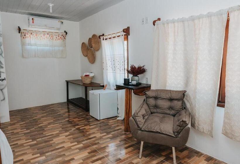 اتاق ساده سه‌ نفره, Prana Eco Villa