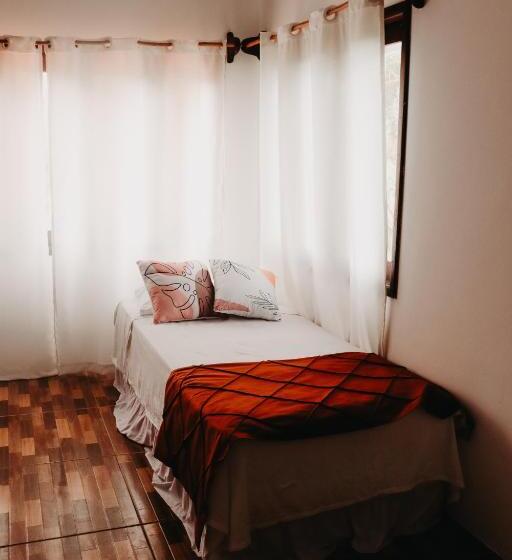اتاق ساده سه‌ نفره, Prana Eco Villa