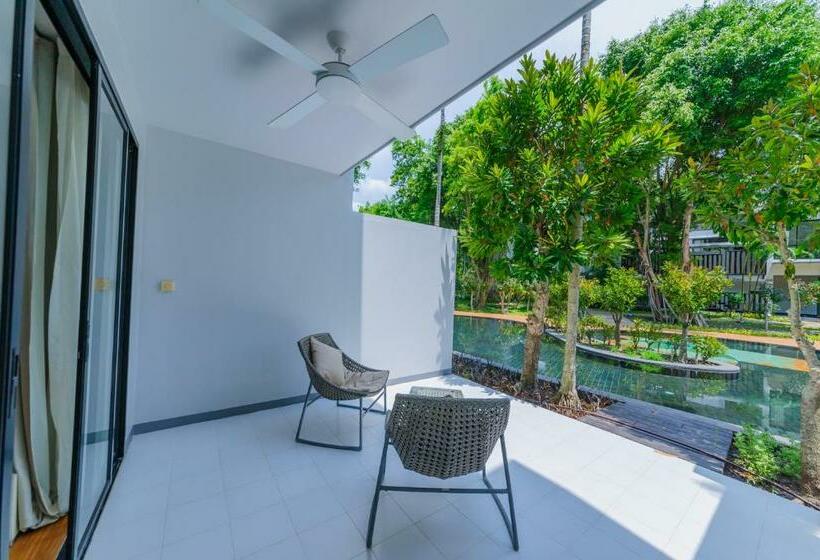 اتاق لوکس, Siamdasada Khaoyai