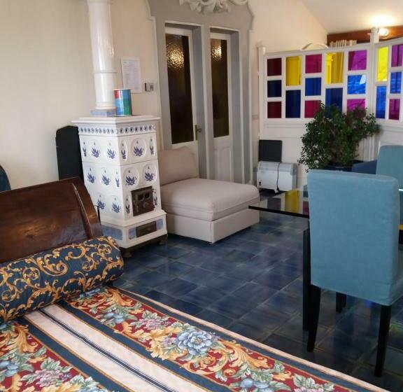اتاق سوپریور سه تخته, Novecento B&b