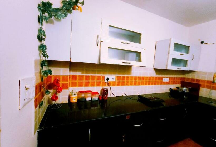 شقة غرفة واحدة, Exclusive Floor On Manali Expressway For Family