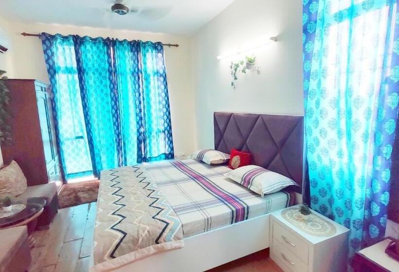 شقة غرفة واحدة, Exclusive Floor On Manali Expressway For Family