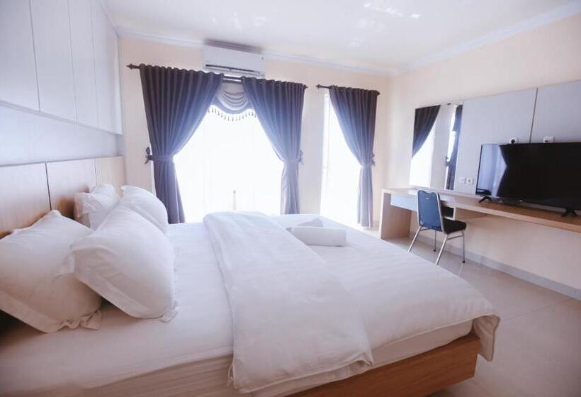 Deluxe Suite Sea View, Chrysant Hotel & Resort