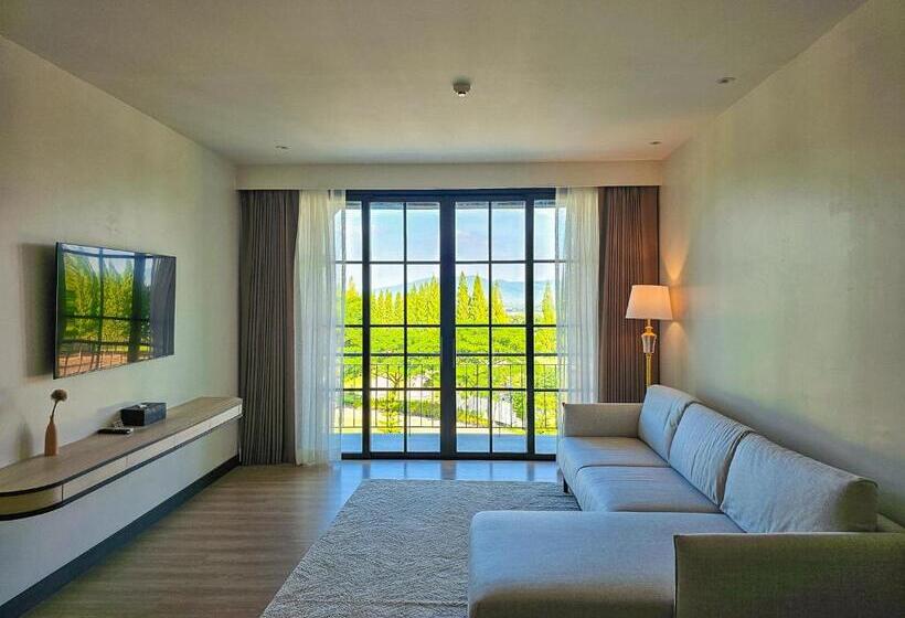 سوییت, Bergh Apton Khao Yai