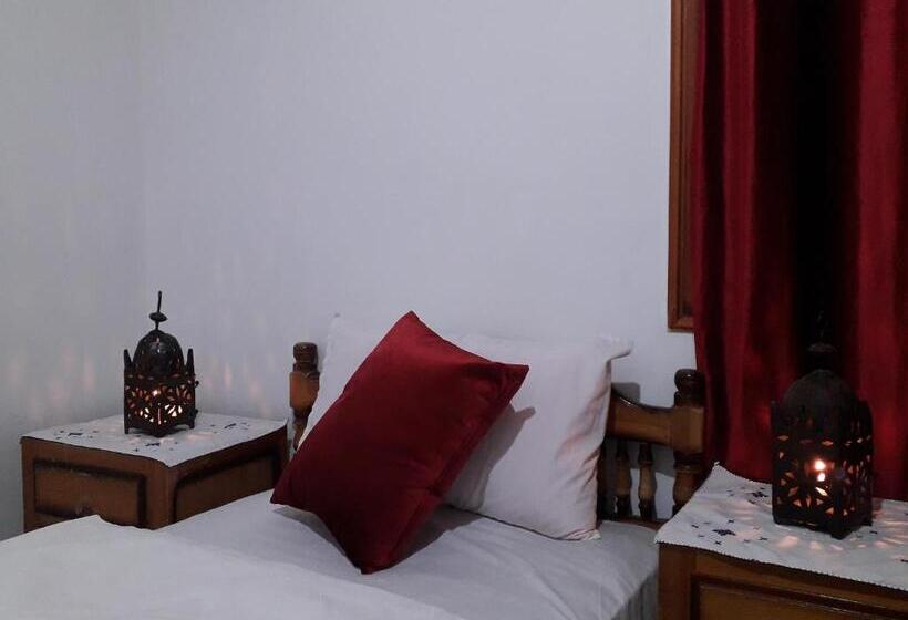 اتاق استاندارد با چشم‌انداز باغ, Hôtel Berbère De La Montagne
