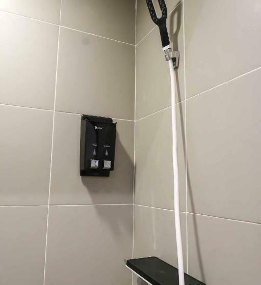 اتاق استاندارد, M Cabin Karawaci