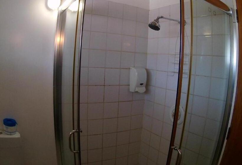 استودیوی استاندارد, Alfa Boutique Motel