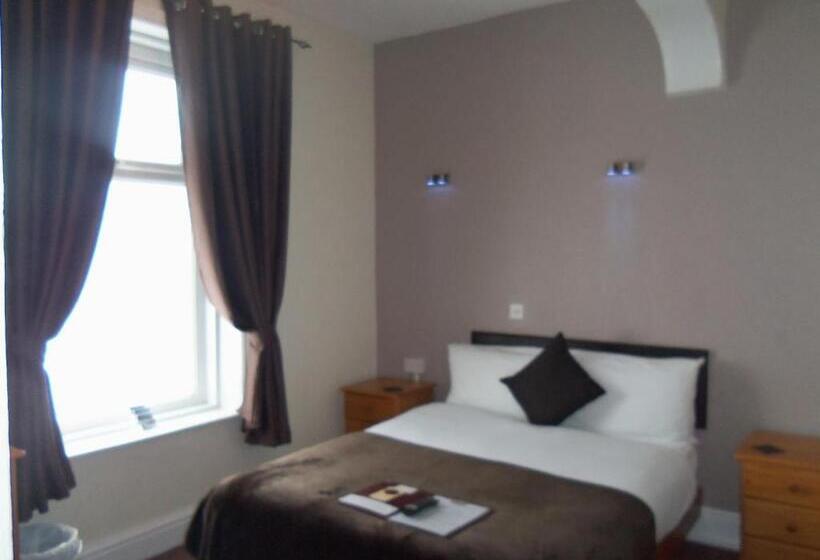 Standard Room, Novello Blackpool