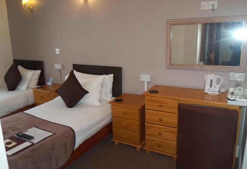 Standard Room, Novello Blackpool